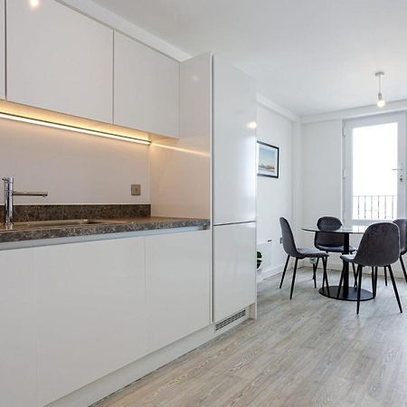 Contemporary 2 Bedroom Duplex In Salford Manchester Eksteriør bilde