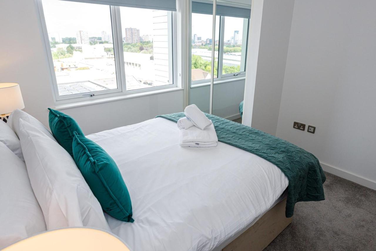 Contemporary 2 Bedroom Duplex In Salford Manchester Eksteriør bilde