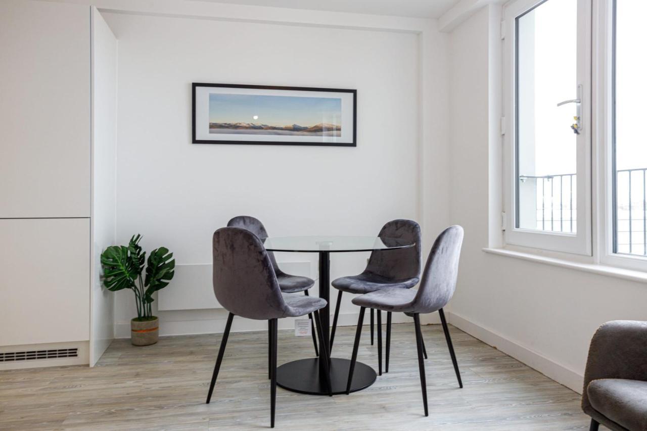 Contemporary 2 Bedroom Duplex In Salford Manchester Eksteriør bilde