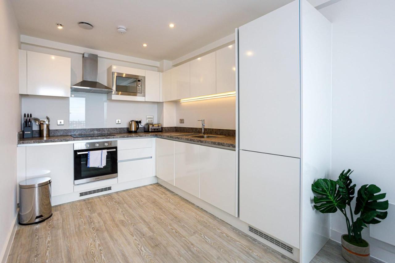 Contemporary 2 Bedroom Duplex In Salford Manchester Eksteriør bilde
