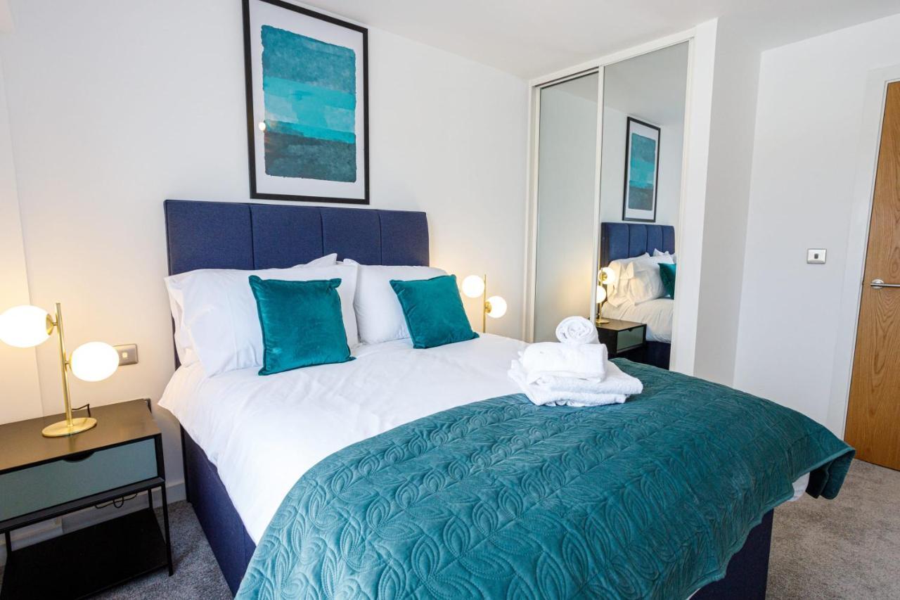 Contemporary 2 Bedroom Duplex In Salford Manchester Eksteriør bilde